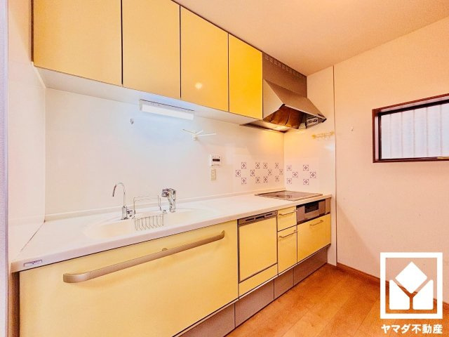 宇治市広野町新成田のキッチン