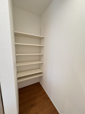 爽風そよぐ湘南邸宅｜辻堂東海岸の暮らしの収納