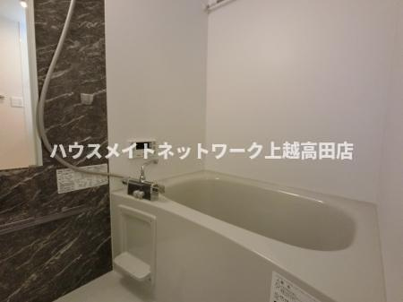 クレストの浴室|追焚機能付