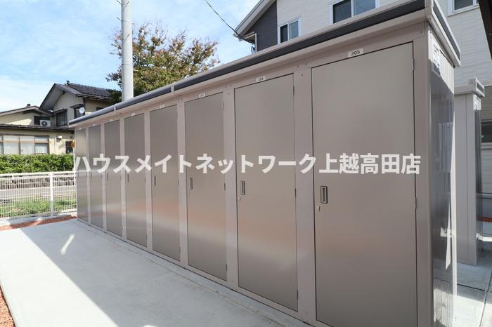 ＥＩＳＥＮ Ⅲの設備|外部物置