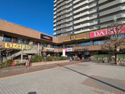 いなげや草加谷塚店まで240ｍ