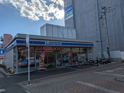 ローソン谷塚１丁目店まで15ｍ