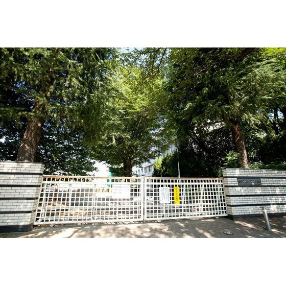 カーサフドウの周辺|中学校「府中市立府中第二中学校まで820ｍ」