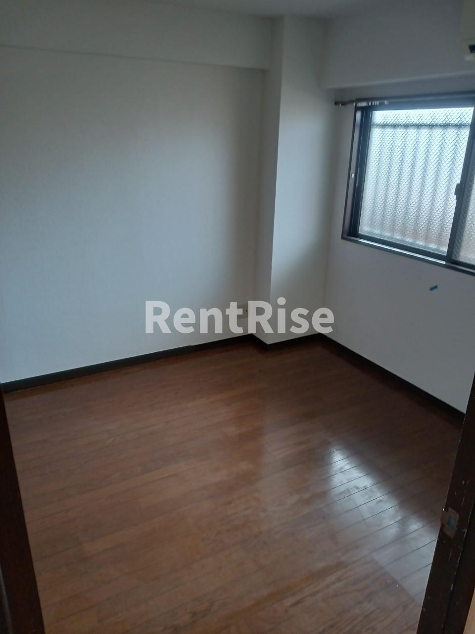 プリーマ千代鶴の居間・リビング