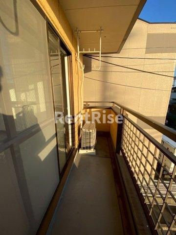 メゾンホープのバルコニー