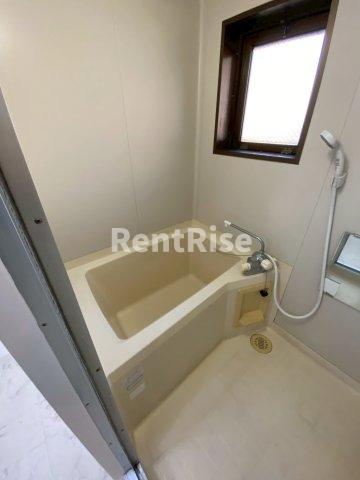 メゾンホープの浴室