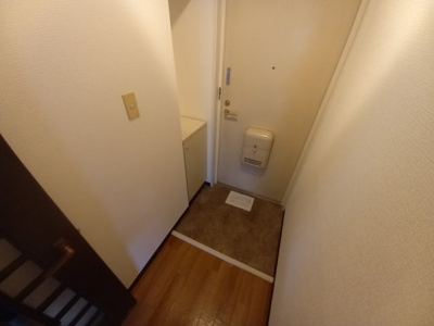 【玄関】 | グランドハイツ