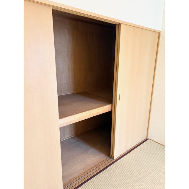 岐阜市野一色６丁目のアパートの収納