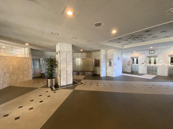 【エントランス】 | ウインヒルズジェームス山