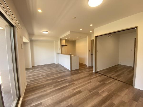 【居間・リビング】 | ウインヒルズジェームス山