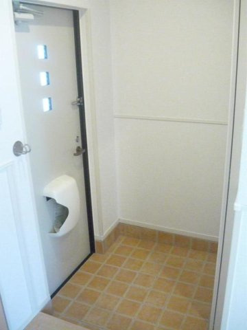 リアン　３の玄関