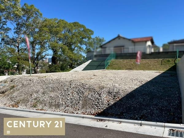吹上車坂分譲地（6号地）の前面道路含む現地写真