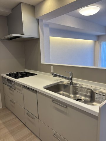 【キッチン】 | アーサー宗像リベックス | お料理をしながら会話を楽しめるカウンターキッチンです