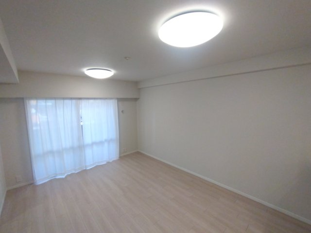 ベイマークスクエアプラザコートの居間・リビング