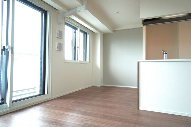 Ｊ．ＧＲＡＮ　Ｃｏｕｒｔ　品川西大井ＷＥＳＴの居間・リビング