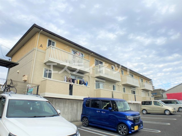 レザン長根Aの外観