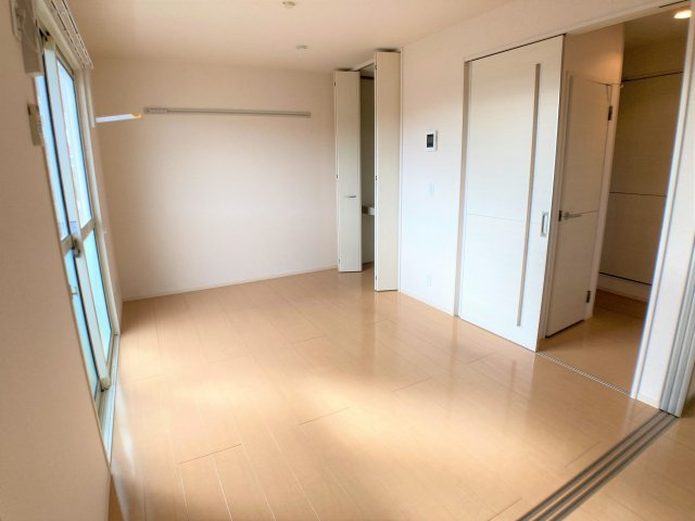 レザン長根Aの洋室|別部屋同一間取りのお写真となります。