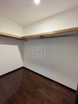 【収納】 | アステリオ北堀江 ザ・メトロタワー | アステリオ北堀江 ザ・メトロタワー　ウォークインクローゼット