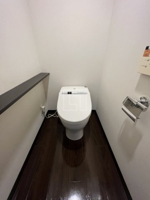 【トイレ】 | アステリオ北堀江 ザ・メトロタワー | アステリオ北堀江 ザ・メトロタワー　温水洗浄便座