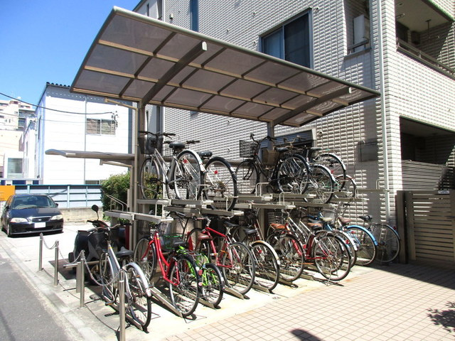江戸川区南小岩３丁目の賃貸マンションのその他共用部分|★自転車駐輪場★