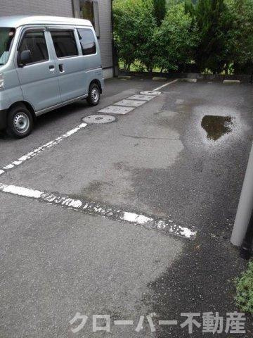 シンサリティ．ＭⅡ　Ａの駐車場