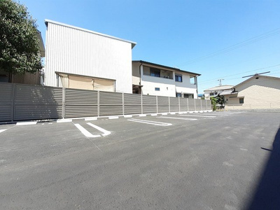 【駐車場】 | ベル・カノン | 駐車場に車を止められます