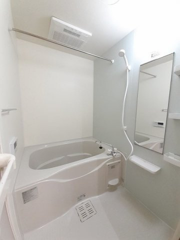 ルミナス名東　Ⅲの浴室|日々の疲れを癒すお風呂付です