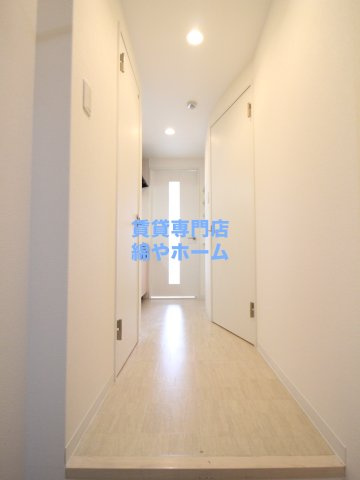 グランエクラ天下茶屋の玄関|明るい玄関です