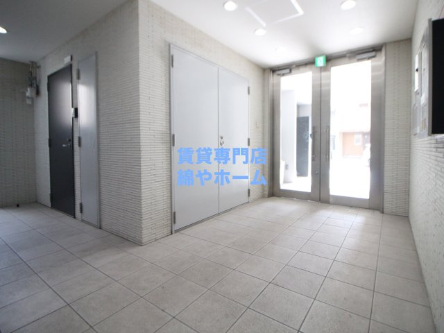 グランエクラ天下茶屋のロビー|清潔なロビーです