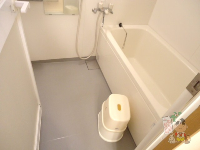 クレール野田の浴室