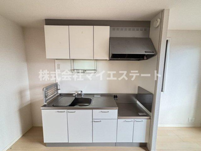 【キッチン】 | メゾン古閑中