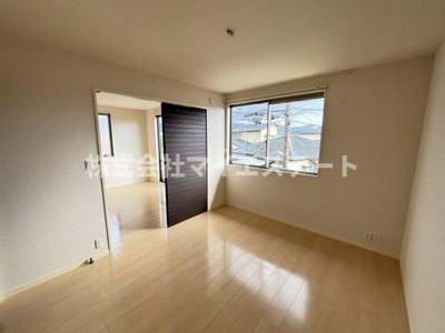 【洋室】 | メゾン古閑中