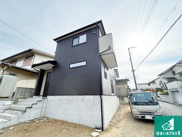 神戸市北区広陵町　第24期　新築一戸建てのトイレ|シンプルなトイレは落ち着く空間！お手入れも簡単です！