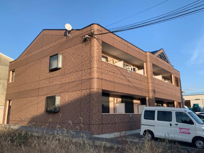 【外観】 | コーラル　ガーデン | 外観写真（昼）