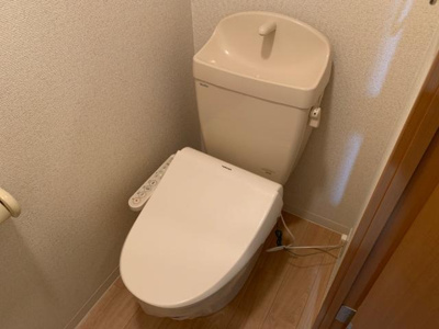 【トイレ】 | コーラル　ガーデン | トイレ