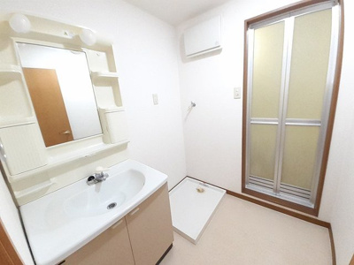 【洗面所】 | サンシャルマン細江