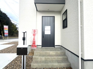 【玄関】 | 【20万円ｷｬｯｼｭﾊﾞｯｸ対象物件】ファーストタウン第5広陵町大野 全6棟 4号棟