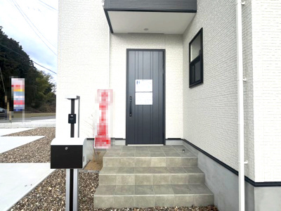 【玄関】 | 【20万円ｷｬｯｼｭﾊﾞｯｸ対象物件】ファーストタウン第5広陵町大野 全6棟 4号棟 | 施工例写真
