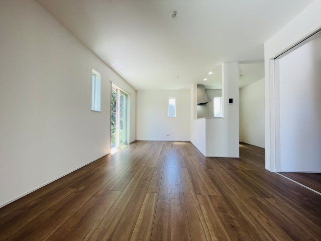 【居間・リビング】 | 前橋市城東町４丁目　１号棟