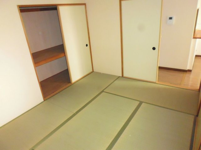 ソシアヒルズの和室