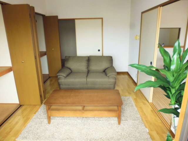 ソシアヒルズの居間・リビング