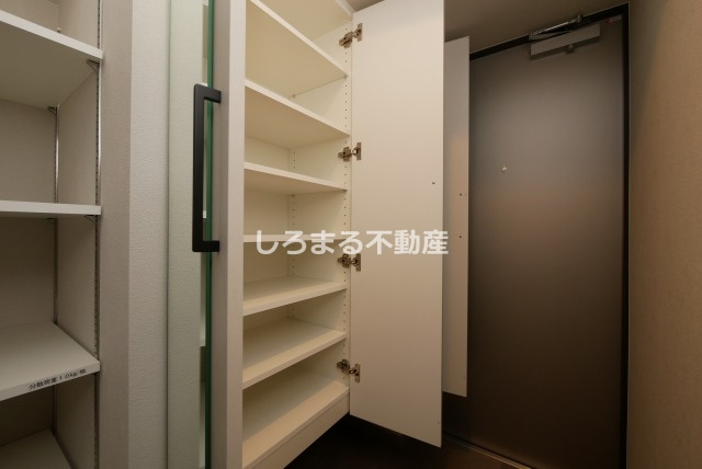 アーバネックス本町Ⅱの収納