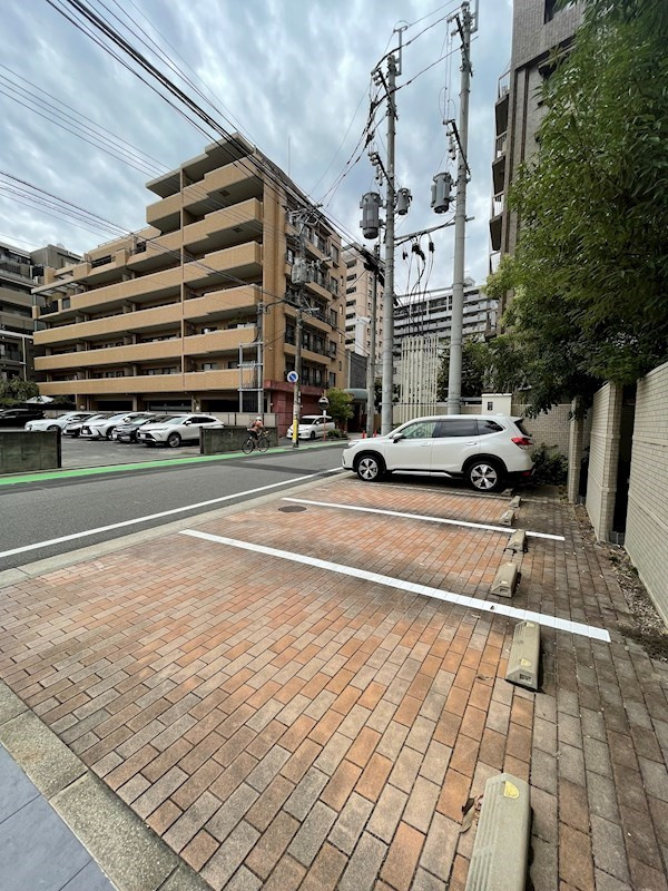 アクタス浄水通りの外観