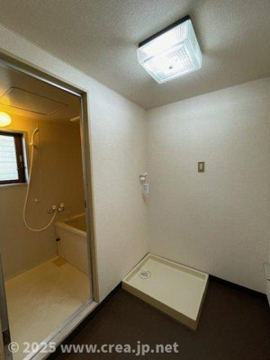 【洗面所】 | ビラ・フラワーヒル