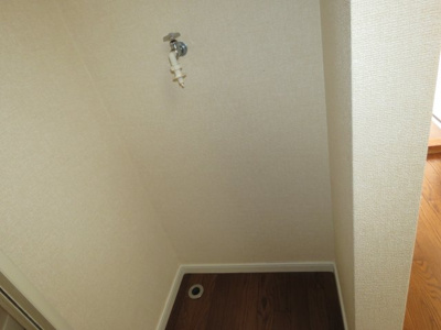 【その他】 | コスモプラザB | 洗濯機置場