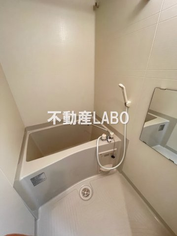 プレミアムコート大正フロントの浴室