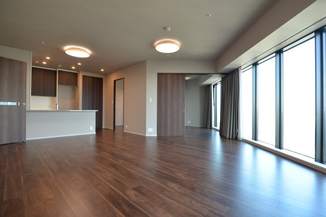 【居間・リビング】