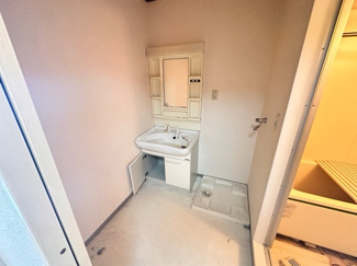 【洗面所】 | Lio