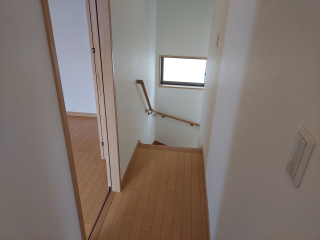 宝塚市中筋7丁目一戸建のその他|2階ホール