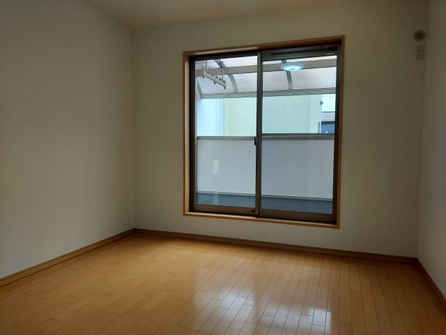 宝塚市中筋7丁目一戸建の洋室|2階洋室約7.5帖